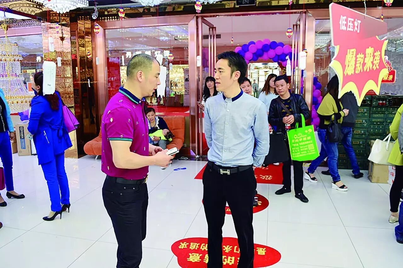 2016爱灯堡灯饰批发再升级领跑西部 续写传奇