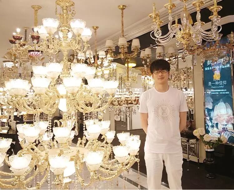 【经销商专访】蓝鸟灯饰总经理王璋