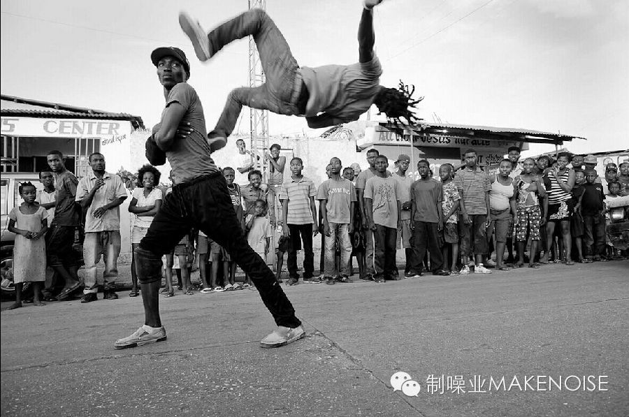用街舞对抗暴力 | 第6张