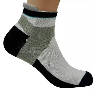 运动穿什么？——羽毛球篇