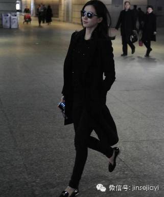 刘诗诗要比郑爽瘦,只为了这条裤子!