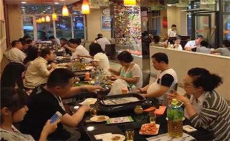 和兴路上不排队吃不到的7家极品馆子！