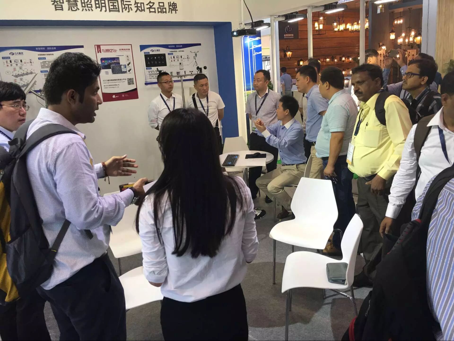 方大智控“SCCS城市照明智控云平台”获光亚展阿拉丁神灯奖优秀技术奖