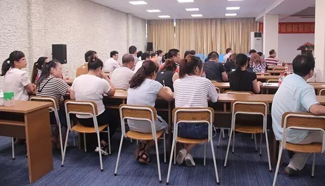 改善学校照明环境，这家企业在行动