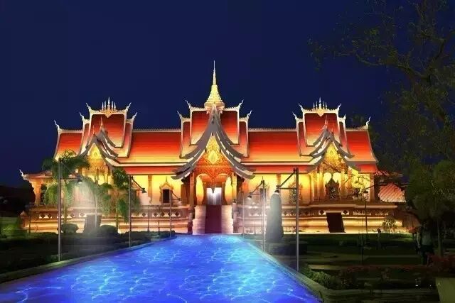 你知道光，可你不曾拥有海洋