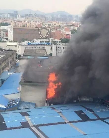 灯具市场火灾又起，事故为何频频发生？