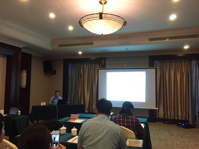 2016LED照明标准进展及灯具新标准培训班成功举办