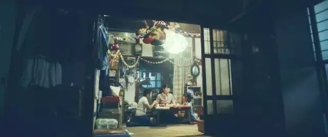 两则创意101分的LED广告 一则很美很暖，一则……