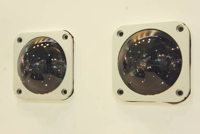 LED车头灯朝智能安全驾驶功能发展 2020年渗透率将较2015年成长3倍