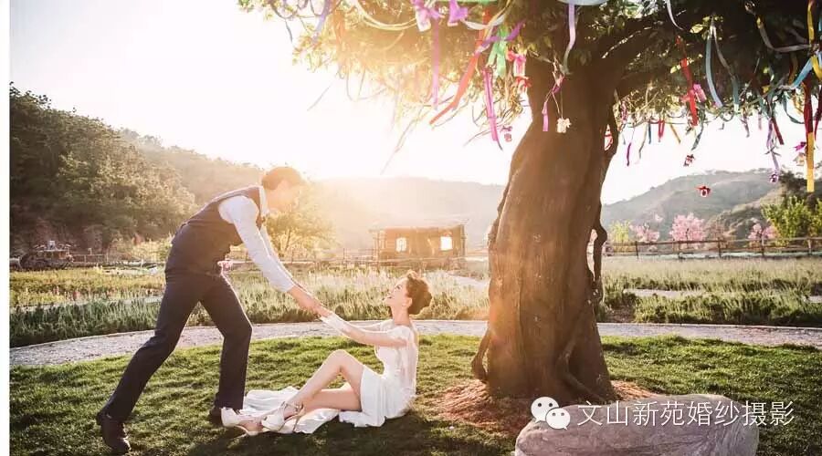 新苑婚纱摄影_云南文山新苑婚纱