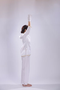 【佛忏瑜伽】108拜心宽气顺病不来