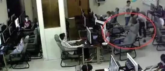奥特曼大游戏_游戏大厂的冷门游戏_大多数游戏