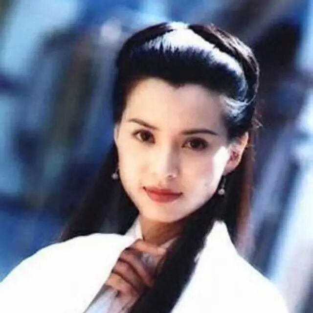被骗  ＂小龙女＂李若彤遭电话诈骗 损失100万