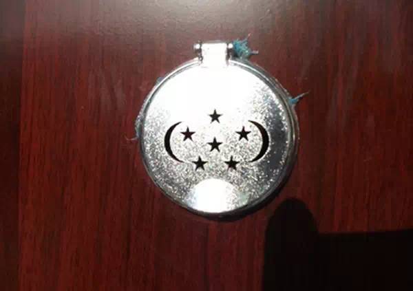 隐患 | &quot;猫眼&quot;成防盗门&quot;命门&quot; 小偷两分钟进你家！335 / 作者:欧耶 / 帖子ID:111858