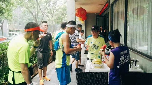 《入夏之初,穿越金陵55KM(好文推荐)》 - 这里升起太阳 - 百花争艳 《入夏之初,穿越金陵55KM(好文推荐)》 - 这里升起太阳 - 百花争艳