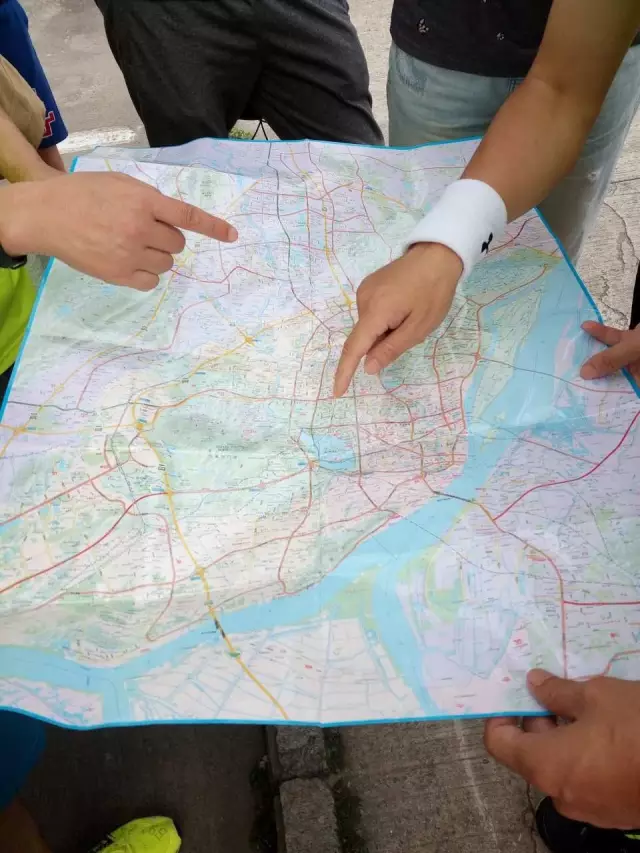 《入夏之初,穿越金陵55KM(好文推荐)》 - 这里升起太阳 - 百花争艳 《入夏之初,穿越金陵55KM(好文推荐)》 - 这里升起太阳 - 百花争艳