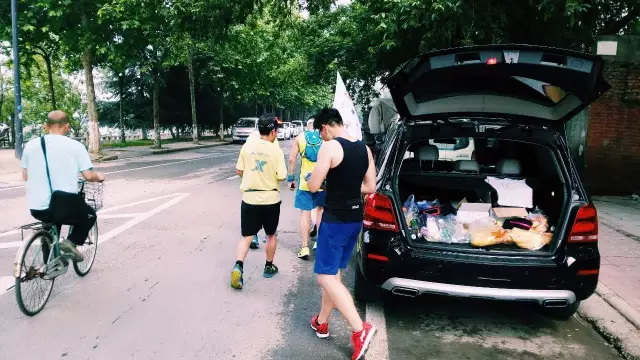 《入夏之初,穿越金陵55KM(好文推荐)》 - 这里升起太阳 - 百花争艳