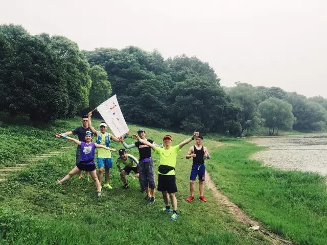 《入夏之初,穿越金陵55KM(好文推荐)》 - 这里升起太阳 - 百花争艳 《入夏之初,穿越金陵55KM(好文推荐)》 - 这里升起太阳 - 百花争艳