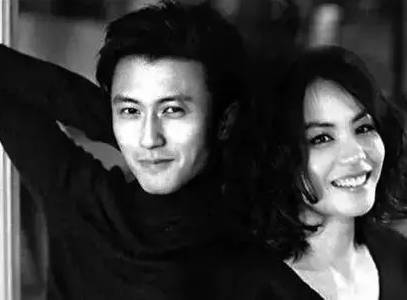 六月大理大婚!看46岁王菲如何让35岁霆锋痴迷