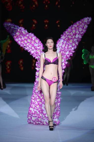 崔景哲·2016世界旅游小姐大赛北京赛区开幕赛