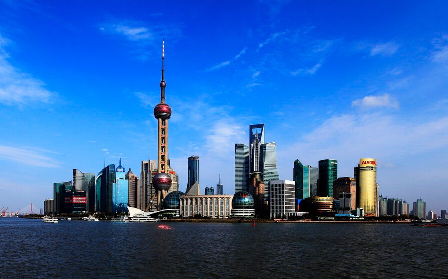 中鑫之宝荣获“2015年度中国汽车后市场优秀连锁品牌”