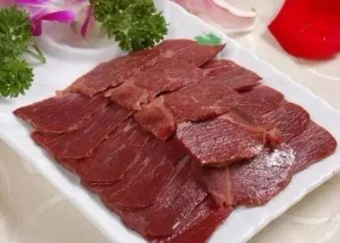 养驴致富视频_养驴的效益_致富经养驴