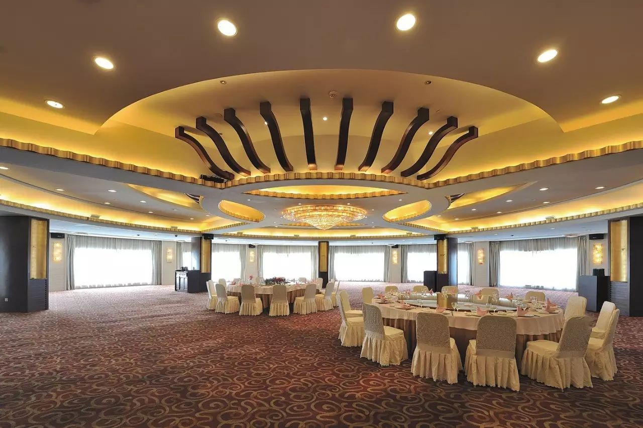 「 海洲大饭店 hai zhou 」 不是掌柜瞎说,在海宁市区喝酒宴,十有八