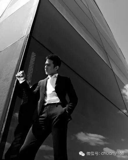 邓超的穿衣秘诀 <wbr>越自信穿得就越简单