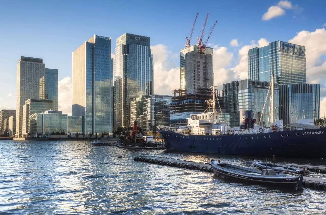 英里 金丝雀码头(canary wharf)