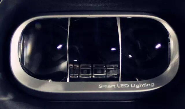 硅衬底LED再次助力小牛电动车 M系列新品车灯备受瞩目