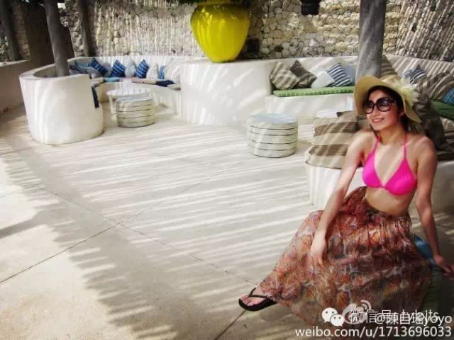 人妻陈自瑶自信晒素颜比基尼照