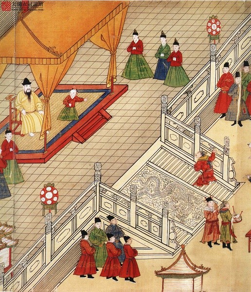 明宪宗成化皇帝朱见深, 身着曳撒(一色衣), 带黑氊直檐帽,.