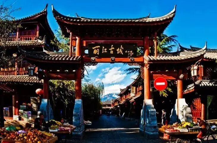 11月17号云南昆明大理丽江香格里拉石卡雪山双飞7日游