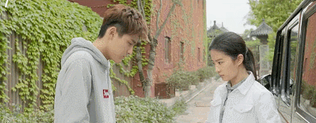 【正在热映】《寒战2》《致青春:原来你还在这里》