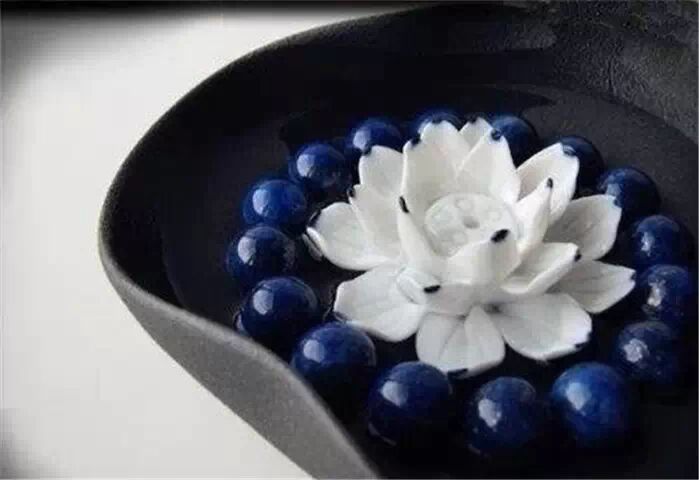 余秋雨笔下的爱，美得让人心醉307 / 作者:碧澄匀 / 帖子ID:115798