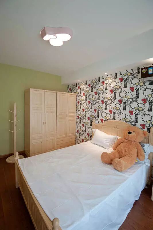 让眼睛怀孕的卧室壁纸 85㎡,8.8万,简约-怀孕期