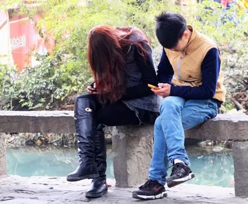 数据显示现在流行的“小三儿”竟是手机