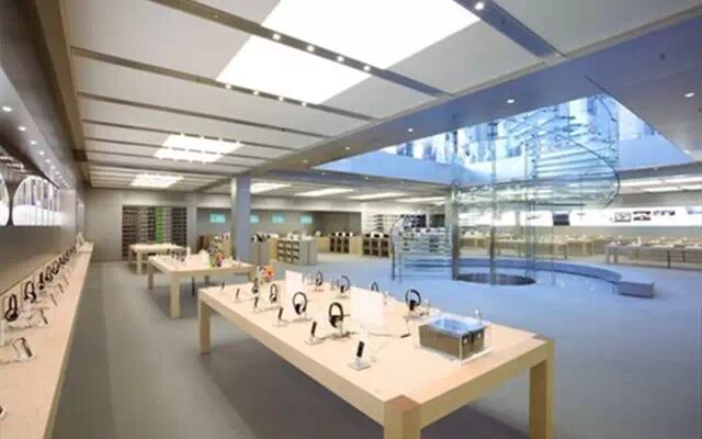 小米：骆驼却还在当街起舞，就缺最后一根稻草？