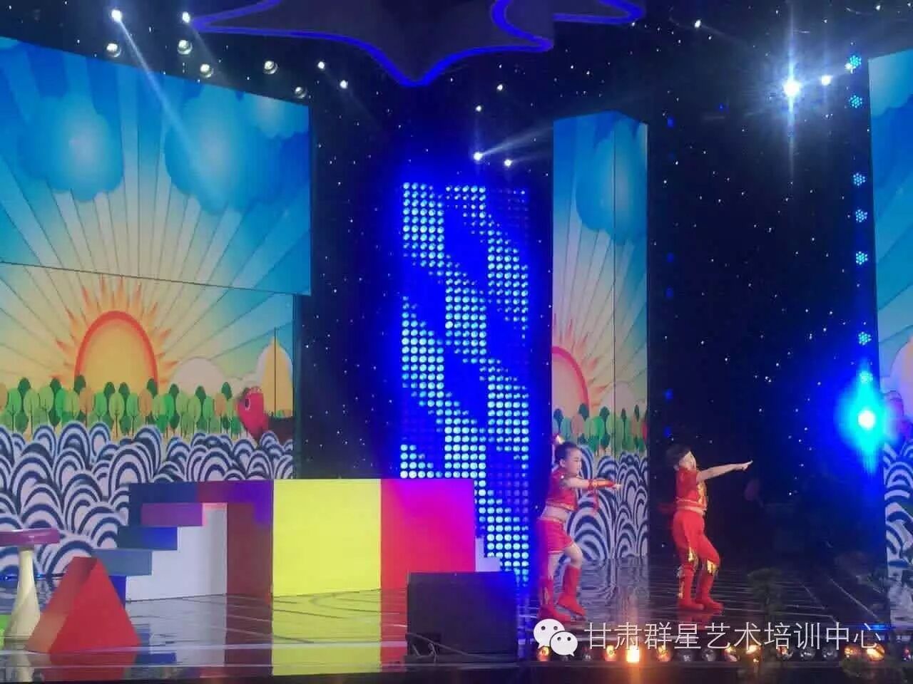 中央三台_中央台CCTV-1综合频道_中央台节目预告表