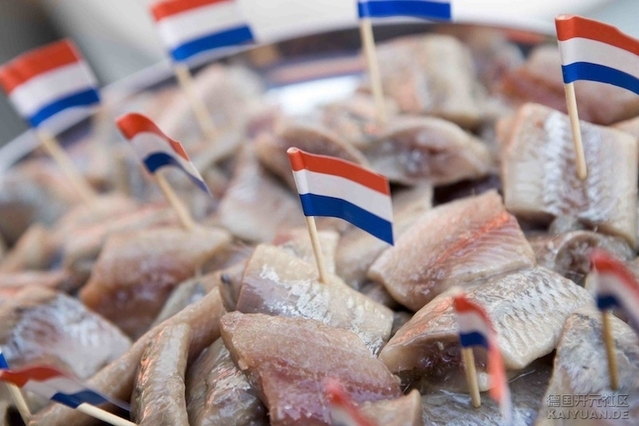 留传七个世纪的荷兰鲱鱼文化