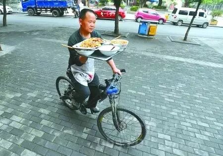 外卖里有红色“活物”!吃了几口“被怀孕”,店家的解释竟是……-怀孕期