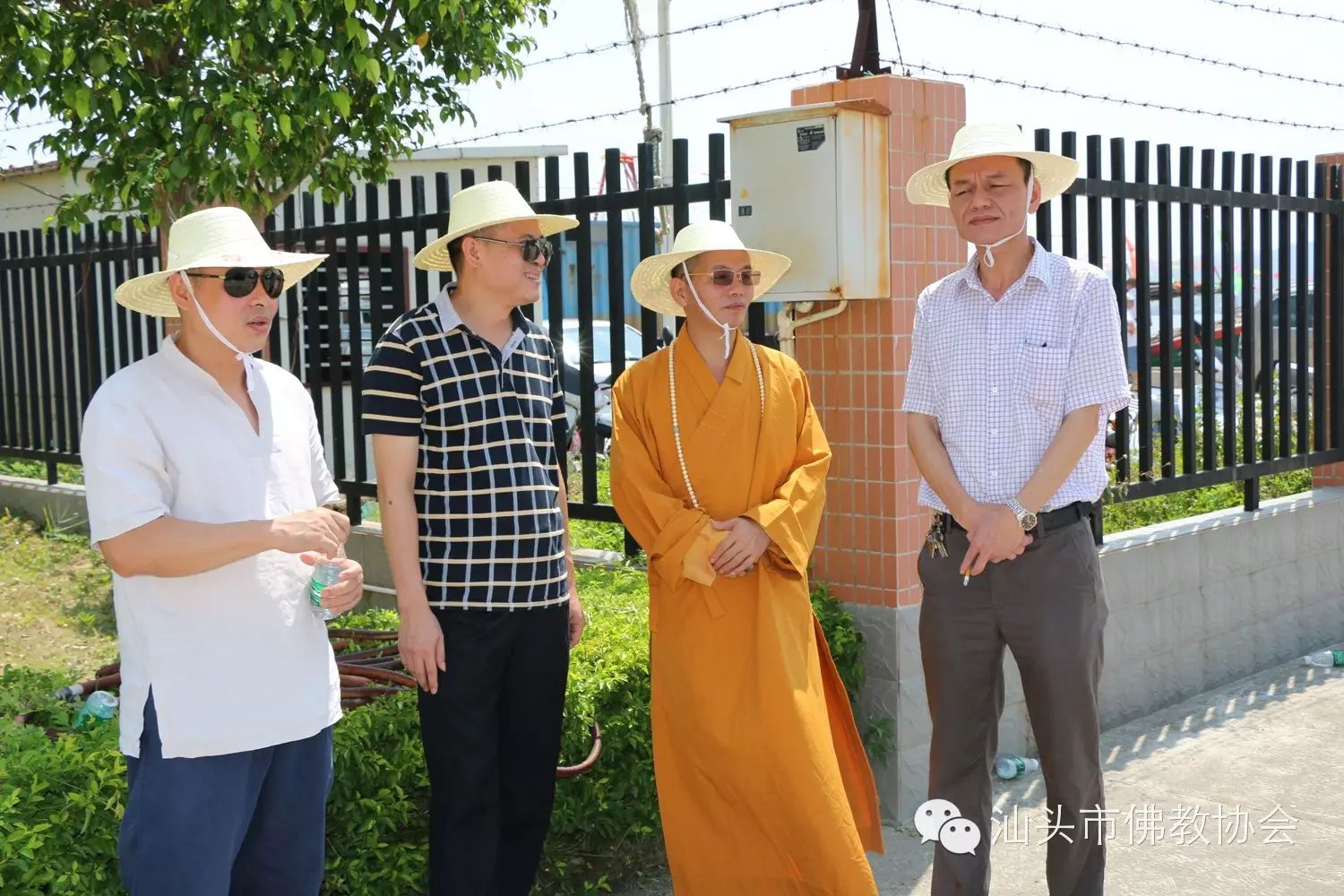 【汕头市佛教届在海兴禅寺举行大型放生活动】