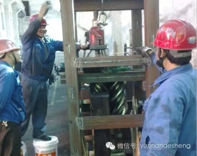 ��ʢ��ѹ��