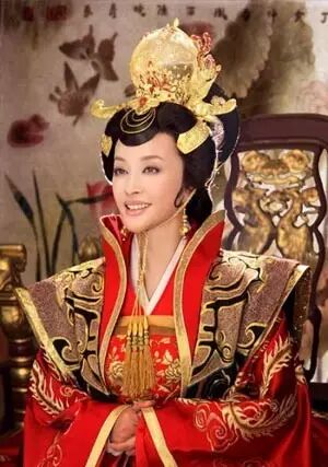 因为刘晓庆,摆了一回大姐的谱儿