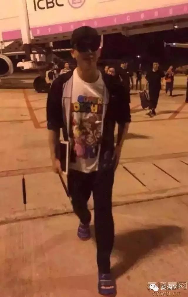 跑男团空降西双版纳 Rain张杰都来了