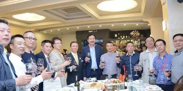 意大利上海联谊总会换届庆典暨第一届意大利上海总商会成立