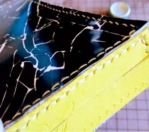 這個(gè)90后女生的手工皮具品牌重新定義奢侈品，“好設(shè)計(jì)”治愈你的伐開心