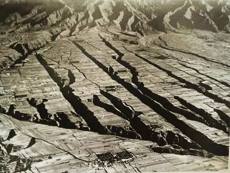 80年前的中國鳥瞰照片,一個德國飛行員從空中拍攝,十分罕見。 - hung22 - 彬彬的博客 80年前的中國鳥瞰照片,一個德國飛行員從空中拍攝,十分罕見。 - hung22 - 彬彬的博客