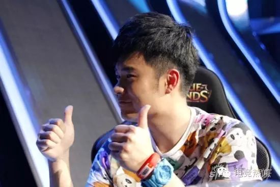 陈赫携手国服第一奶妈夜战LOL