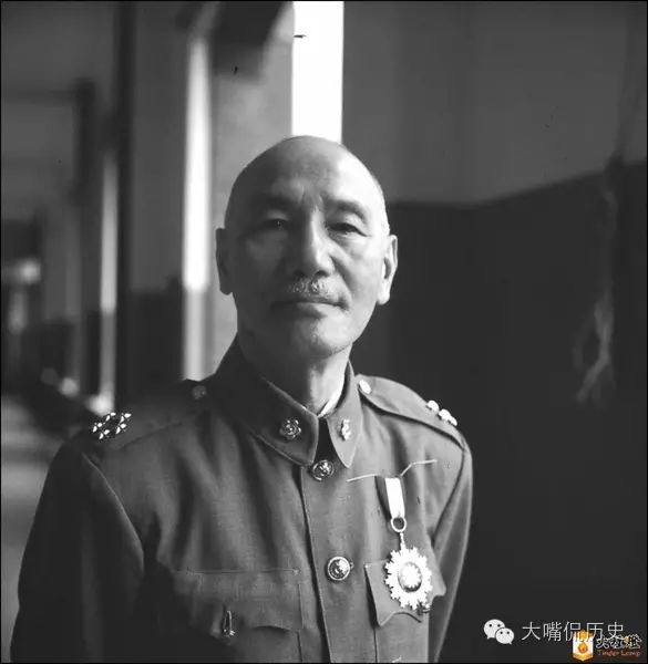 ZT: 蒋介石诞辰,这些珍贵的照片音频与视频,集齐了不易-安雅云 ZT: 蒋介石诞辰,这些珍贵的照片音频与视频,集齐了不易-安雅云